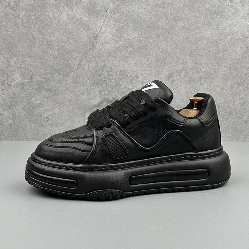 Thick soles increase daddy shoes men's Spring sports small white shoes simple light luxury high sense of leisure board shoes
