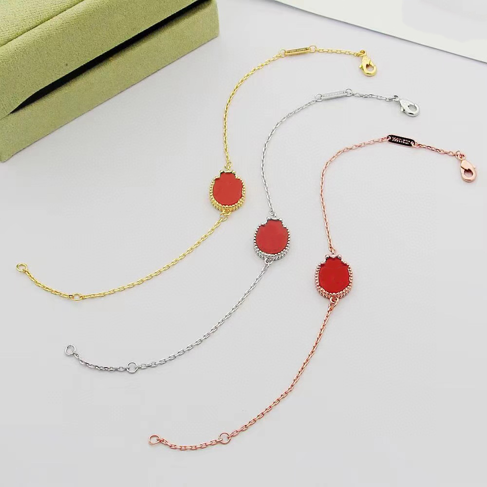New Designer ladybug bracelet Luxury Brand Jewelry for Women with 18k Rose Gold Small Unique Bracelet Charm Clover bracelets Gift christmas
