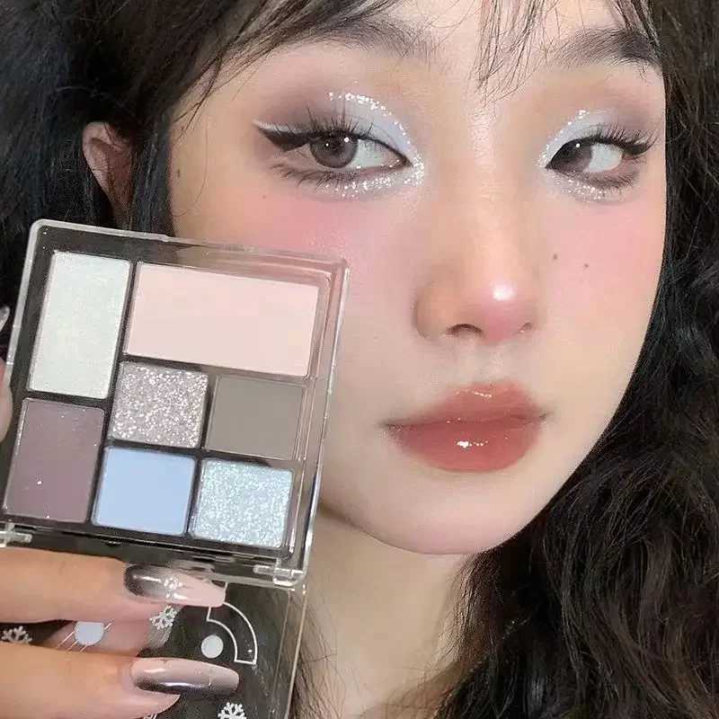 7-color rose garden hot eye shadow palette shiny glass eye shadow palette lasting fashion charming eye shadow makeup paletteW241212