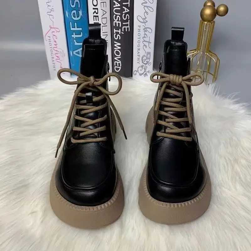 2022 Spring and Autumn New Soft Leather Fi Boots Versatile Fi Spge Cake Thick Bottom Tall Short Boots XJ250807