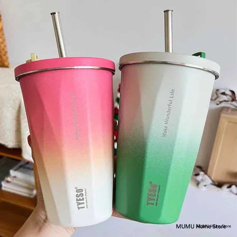 600ML stainless steel hot water bottle with straw portable vacuum valve car inflatable cup coffee cup Y241211