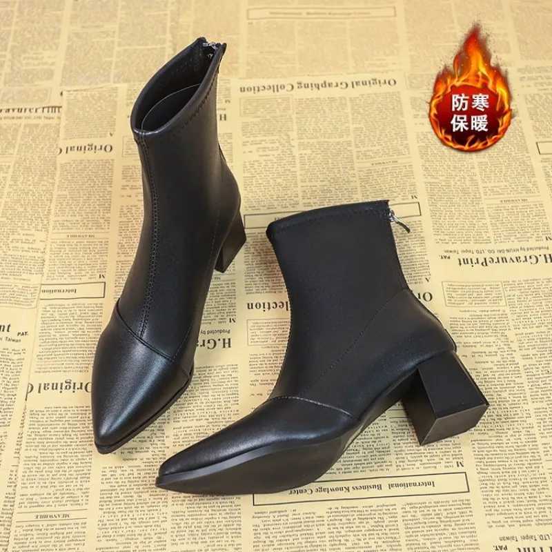 2024 Winter High Heels Sexy Women Luxury Shoes Chunky Ankle Chelsea Boots Fi New Pointed Toe Zipper Goth Pumps Brand ShoesXJ250217