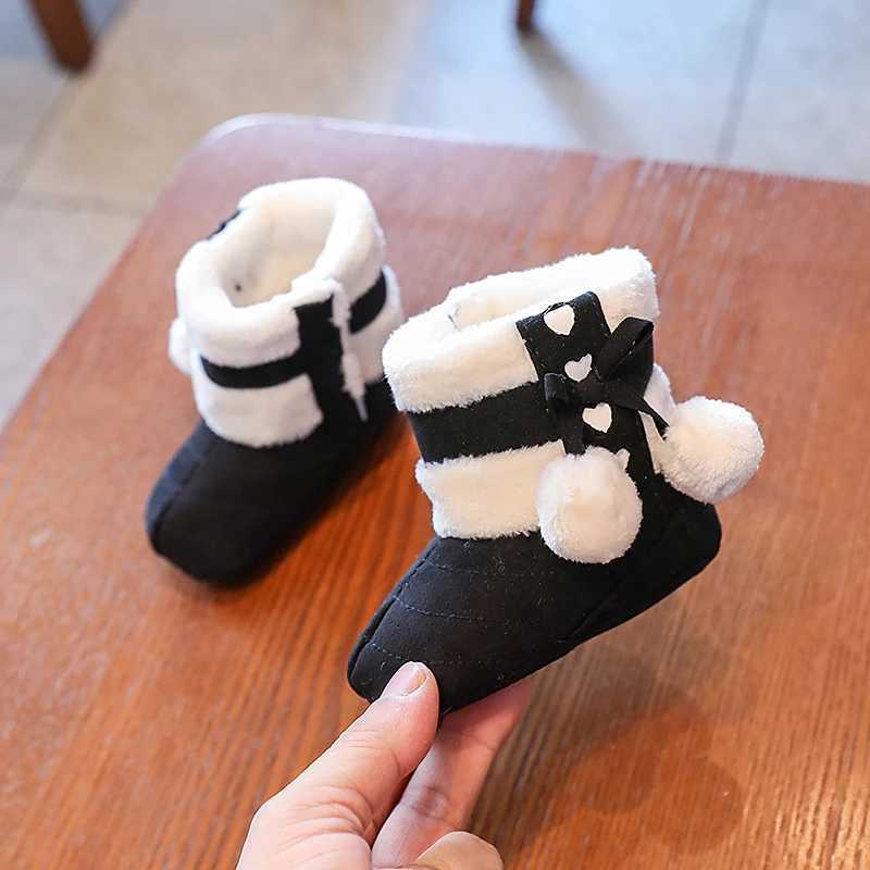 Boots Christmas Warm Soft Shoes Baby Toddler First Walkers Winter Boy Girl Xmas Cosplay Cute Cartoon Kids Animal H241212MCBS