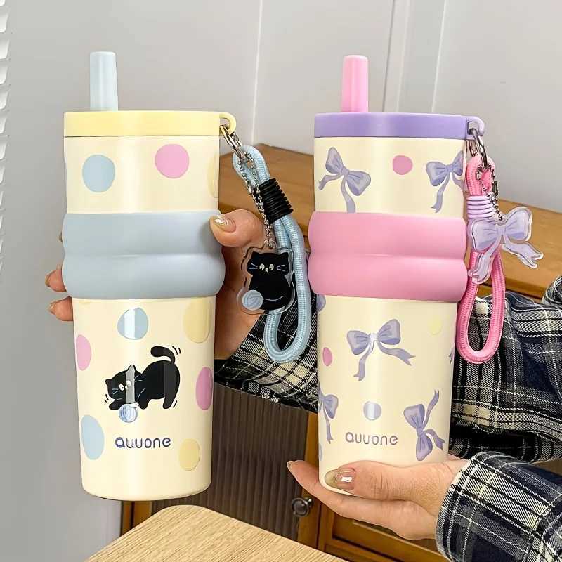 1Pc girl cute polka dot hot cup closed 620ml coffee cup with handle and straw easy to use when going out Y241211