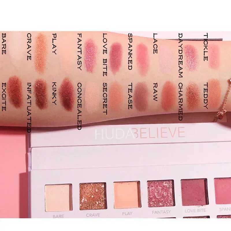 18 color eye shadow palette with makeup mirror shimmer shimmer pigment nude durable eye shadow wholesaleW241212