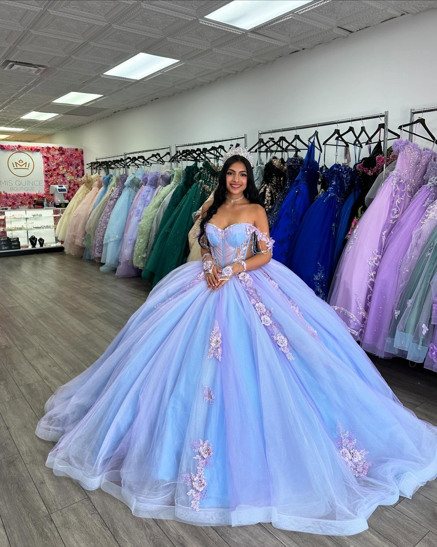 Beaded Fabulous Ball Gown Quinceanera Dresses Sequined Prom Gowns Tassels Off The Shoulder Necke Rhies Sixteen Sweet Masquerade Dress