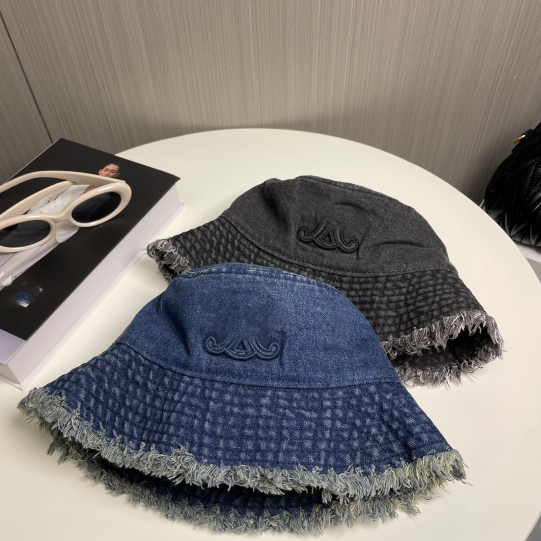 Designer Bucket Hat for Men Women Wide Brim Cap Sun Prevent Outdoor Beach Canvas Bucket Hat Designer Fashion Accessories