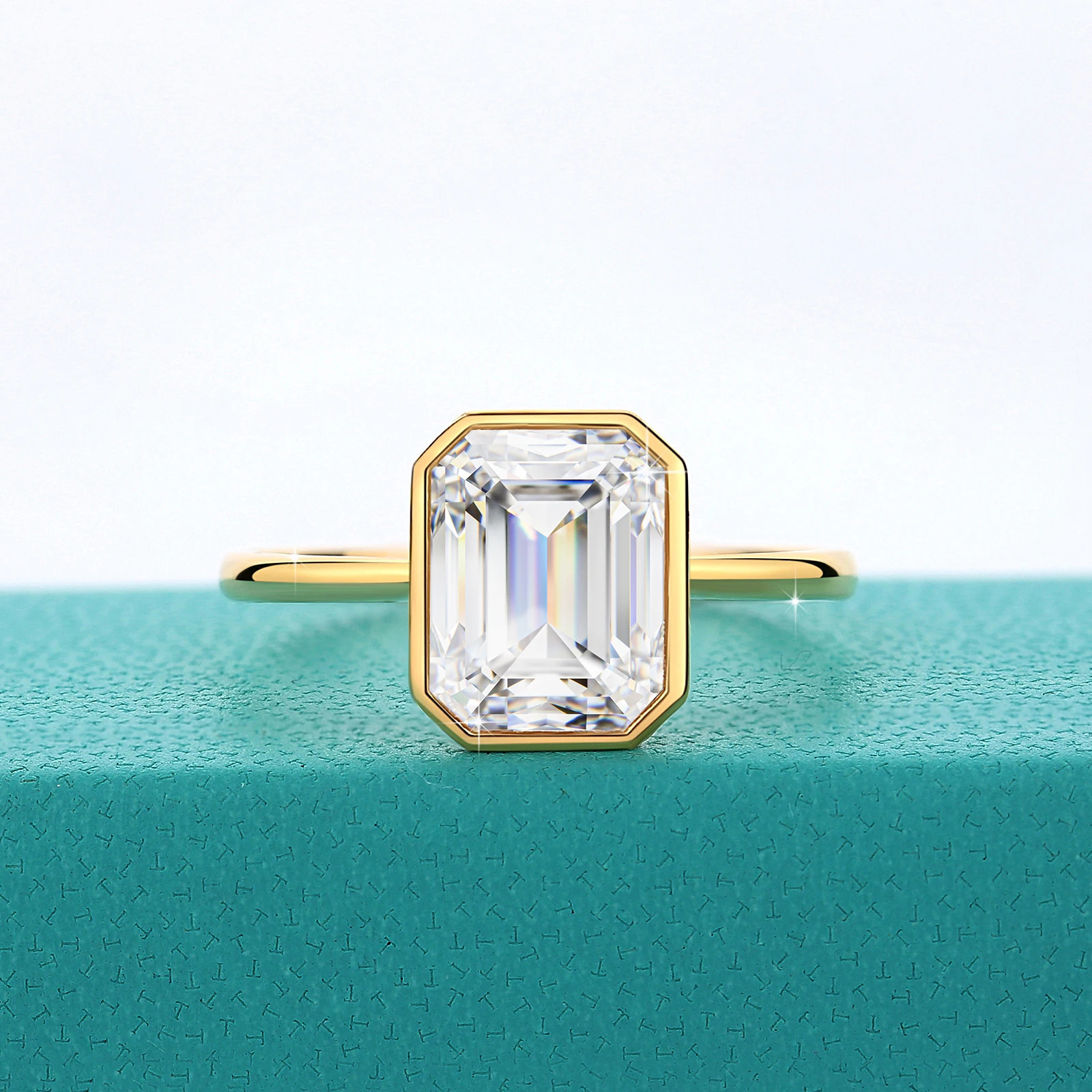 Womens gold ring 3 jadeite cut diamond womens jewelry hollow 14K 241210