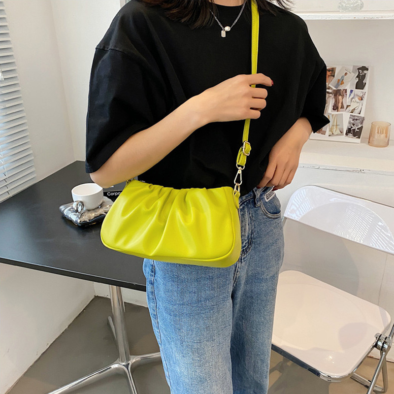 2025 new Spring wrinkled cloud dumpgs, new underarm single shoulder crossbody bag, internet famous niche package zhanyishengli