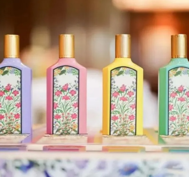 Perfume Gift Box Fragrance Set Cologne For Women Men Luxury Brand High Quality Parfum Spray Gift good Smell Long time lasting Body Spray Holiday Gift Christmas Gift