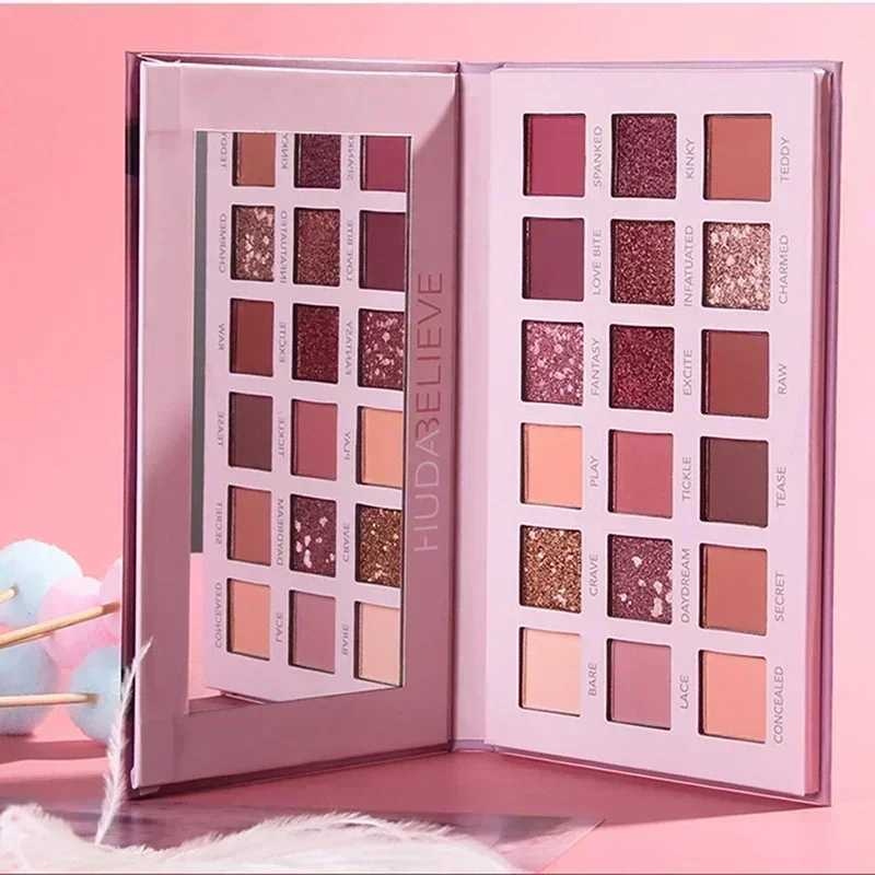 18 color eye shadow palette with makeup mirror shimmer shimmer pigment nude durable eye shadow wholesaleW241212
