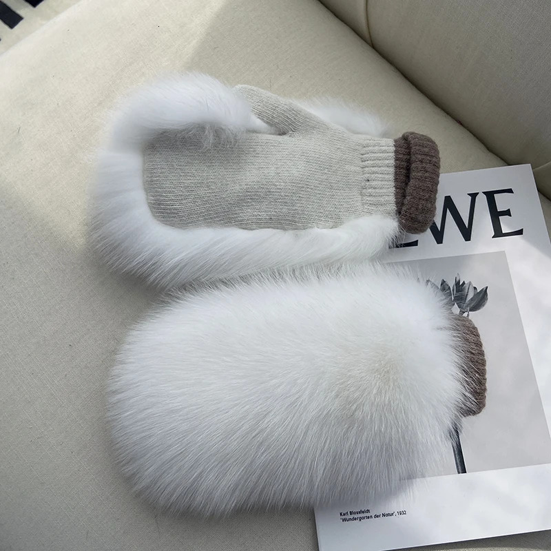 Real Fox Fur Gloves Knitted Women Mittens Winter Girls Fashion Fluffy Warm 100% Real Fox Fur Gloves 241212