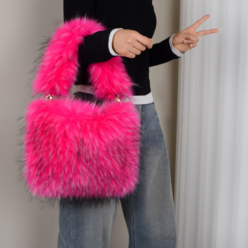 Chic USA Inspired Handbag Featuring High-Quality Imitation Fur Material - Luxurious Plush Design