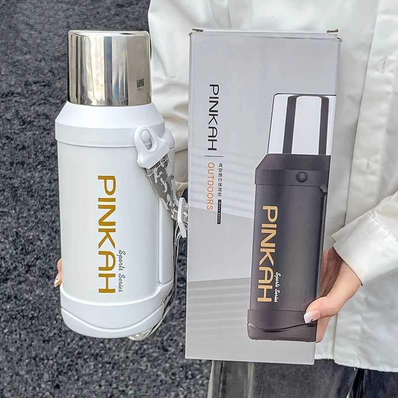 Food grade crazy water bottle with lid portable handheld water bottle with belt Y241211