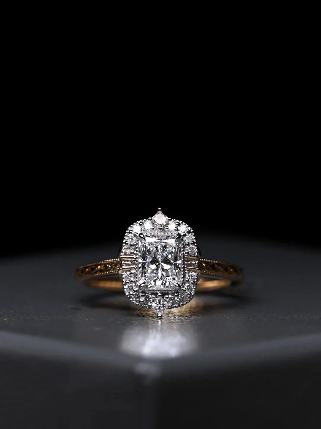 Handmade Elegant Diamond Set S925 Pure Silver Womens Couple Ring Carving Wedding and Engagement Gifts 241210