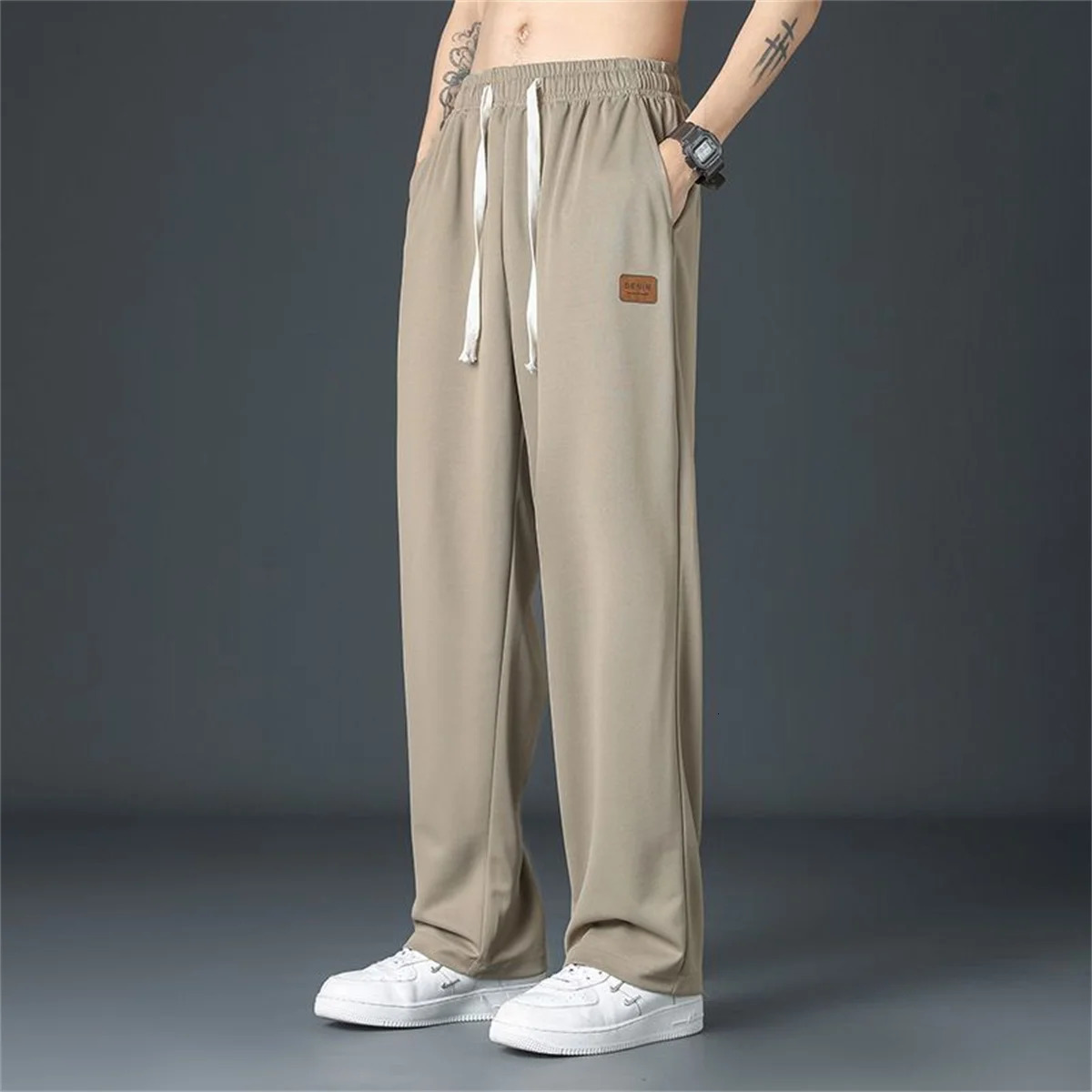 Black Straight Pants for Mens Summer Wide Leg Casual Harajuku Student High Street Trousers Gray Cool Sweatpants 241203Z