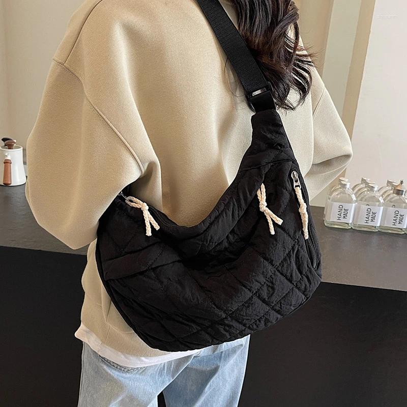 Totes Quilted Fabric Shoulder Crossbody Bag For Women Fall Winter Fashion Versatile And Spacious Design Daily Use zhanyishengli