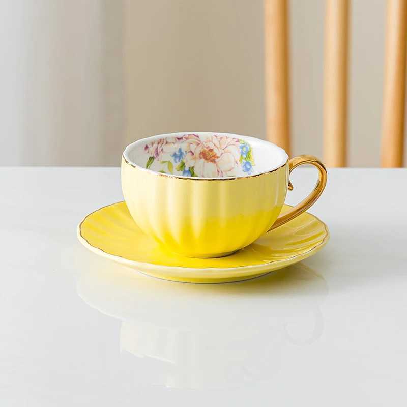 230ml European lightweight luxury ceramic cup and plate afternoon tea gold-plated edge coffee cup plate flower patterned coffee cup set Y241211