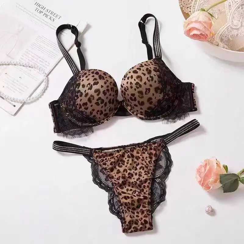 Push Up Underwear With Bulge Bralette Rhine Lingerie Pitted Bra and Panty Set for Women Seamless Brassiere Gathering ChestXJ241212