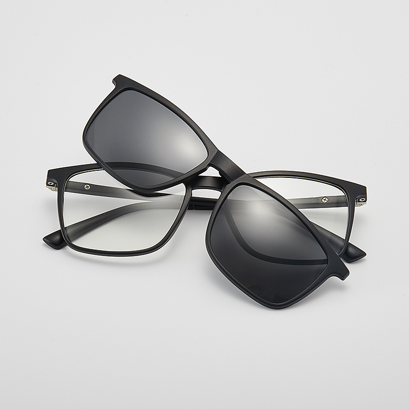 Modern Aluminum Framed Eyewear - Effective Blue Light Reduction and UV Shield for Optimal Eye Care