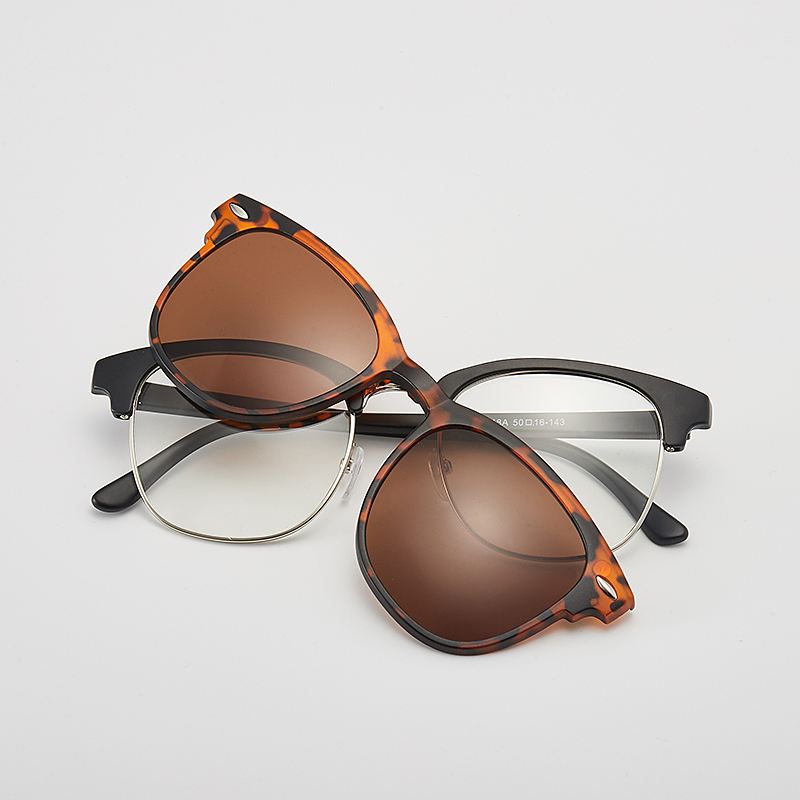 Stylish Eye Protection Specs Featuring Advanced Blue Light Blocking Technology & Resilient Malleable Alloy Construction