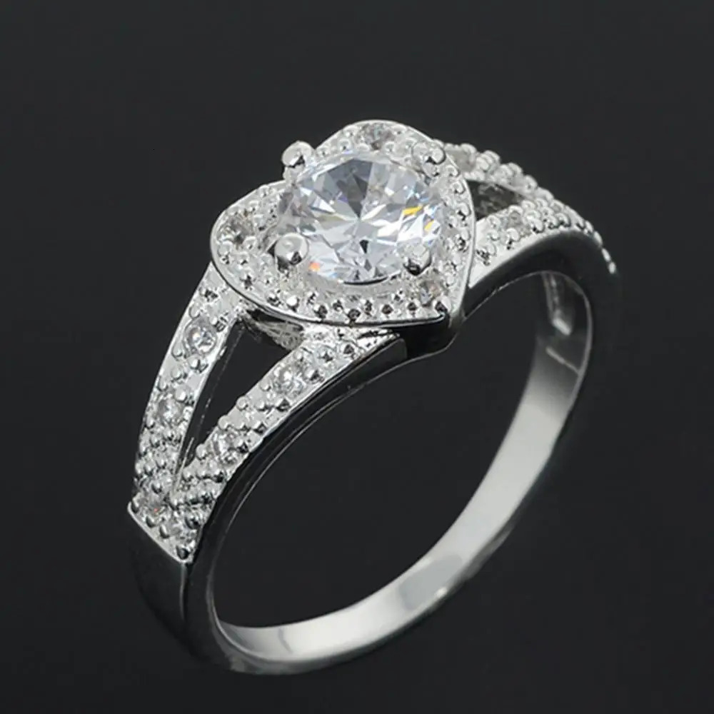 Womens 925 sterling silver crystal love heart ring brides wedding jewelry 241210