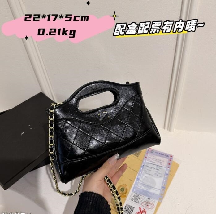 Bea Tote Bag Designer Bag Grained Leather Luxury Handbag Large Capacity Totes Women Crossbody Shoulder Bags Purse High Quality Beach Bag Travel Shopping Bags 6792