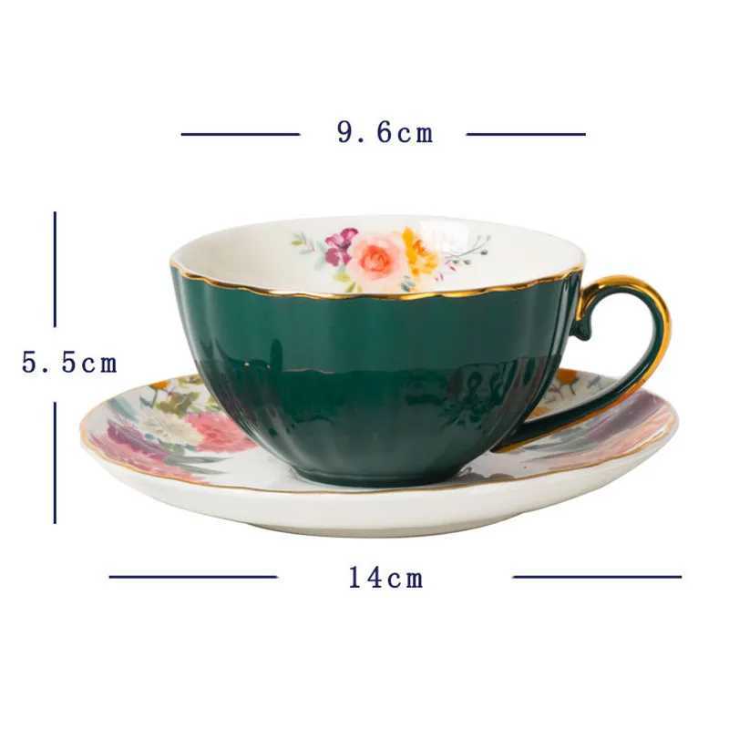 Ceramic New Bone European Light Luxury Coffee Cup and Sauce Set Vintage Flower Tea Cup Wedding Gift Accessories Gifts Y241211