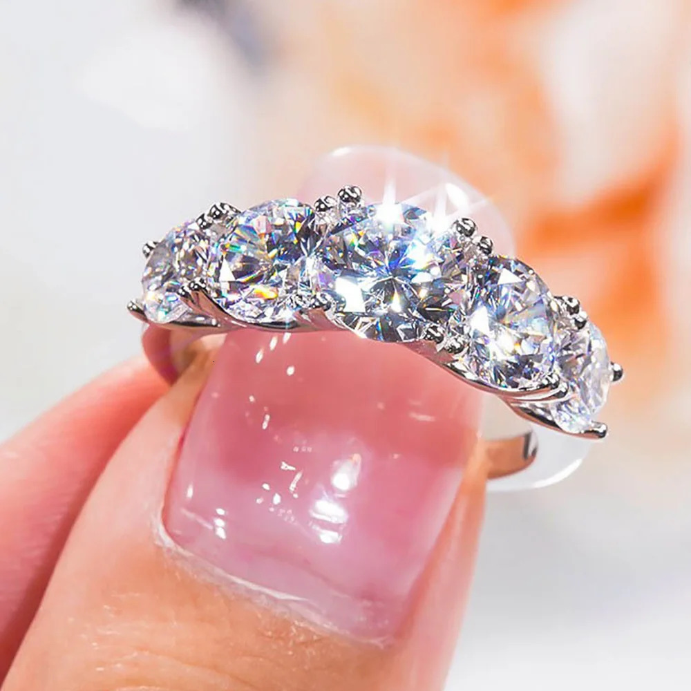 36ct 5stone Dcolor VVS1 Diamond Ring Womens Anniversary Gift S925 Pure Silver Row Wedding Bridal Jewelry 241210