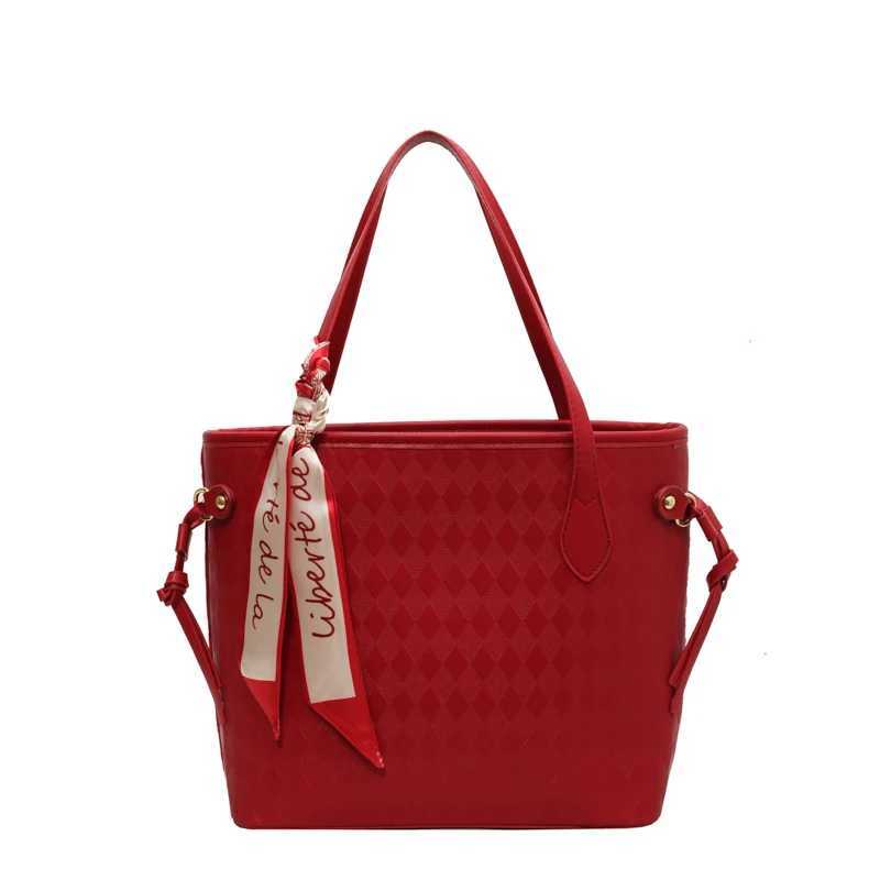 2024 New Wens Bag Fi Trend Shoder Bag Leisure Cmuter Handbag Minimalist Design Red Large Capacity New Year Z241212