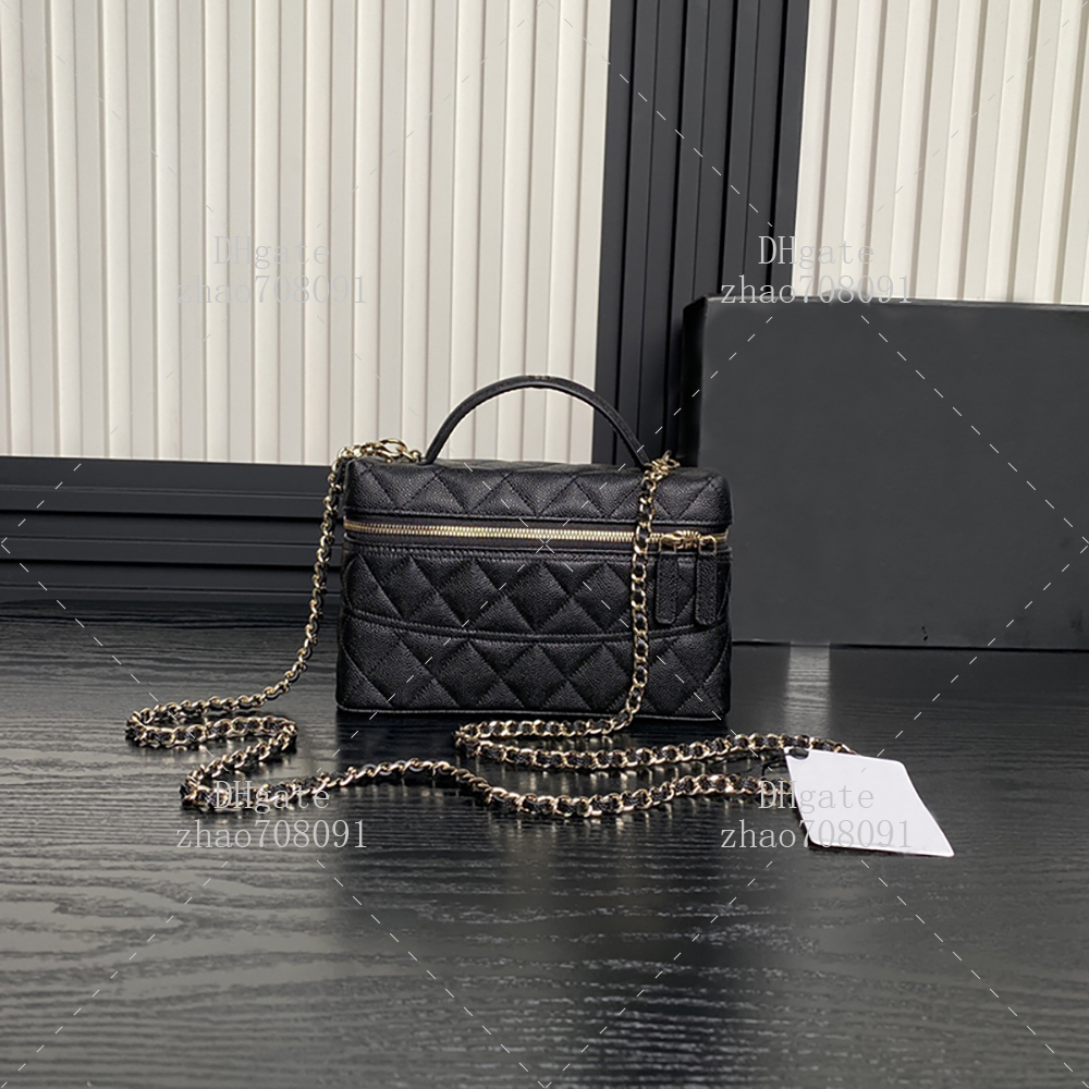 Chain Makeup Bag Designer Bag 19.5cm Calfskin Shoulder Handbag Luxury Crossbody Bag With box C679