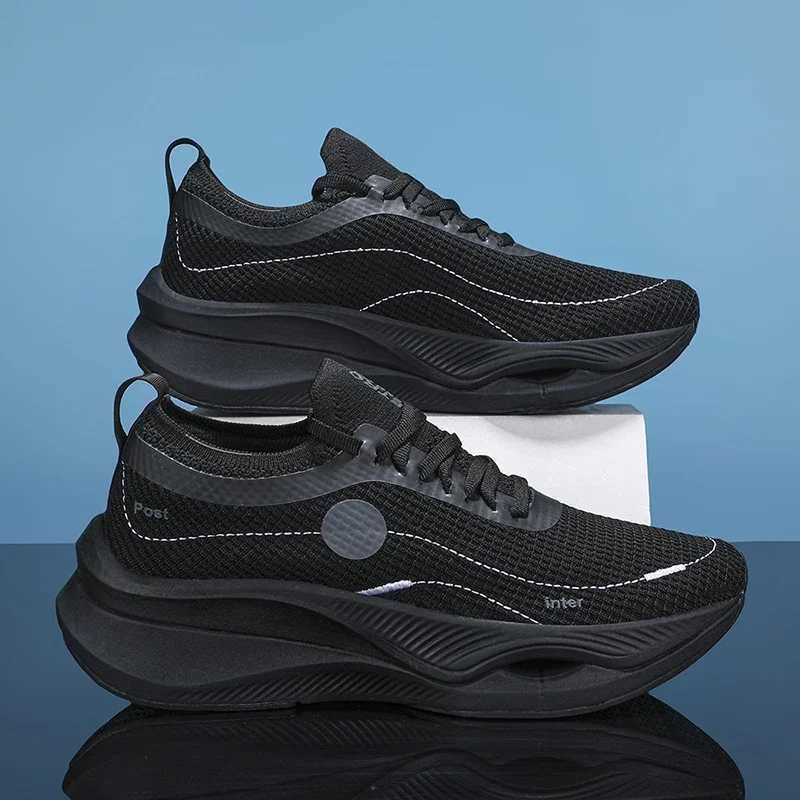 New 2024 Running Shoes Breathable men women Outdoor Sports Shoes Lightweight Sneakers for Couple shoes Comfortable AthleticC250304