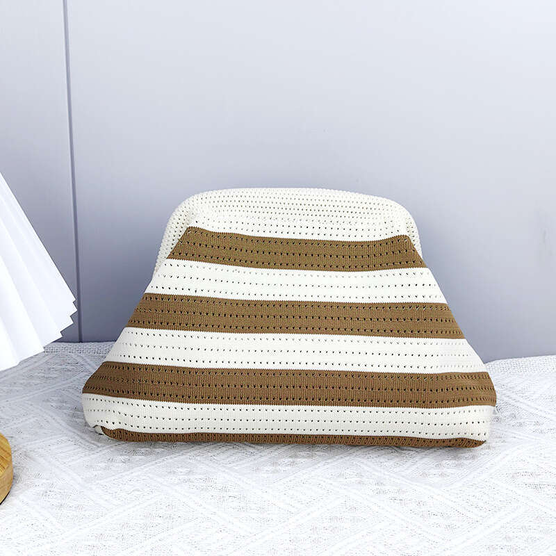 New Beach Knitted Striped Cloud Handheld Large Capacity Versatile Daily Cutout Banquet Bag Fashionable Quality Classic