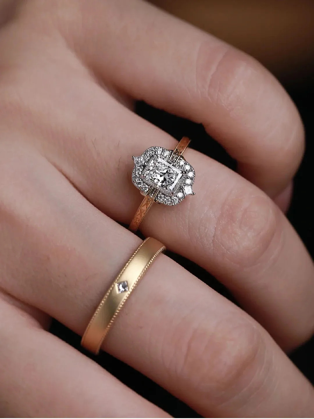 Handmade Elegant Diamond Set S925 Pure Silver Womens Couple Ring Carving Wedding and Engagement Gifts 241210