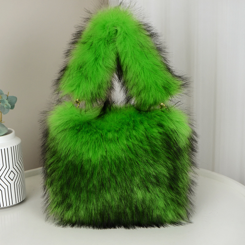 Chic USA Inspired Handbag Featuring High-Quality Imitation Fur Material - Luxurious Plush Design