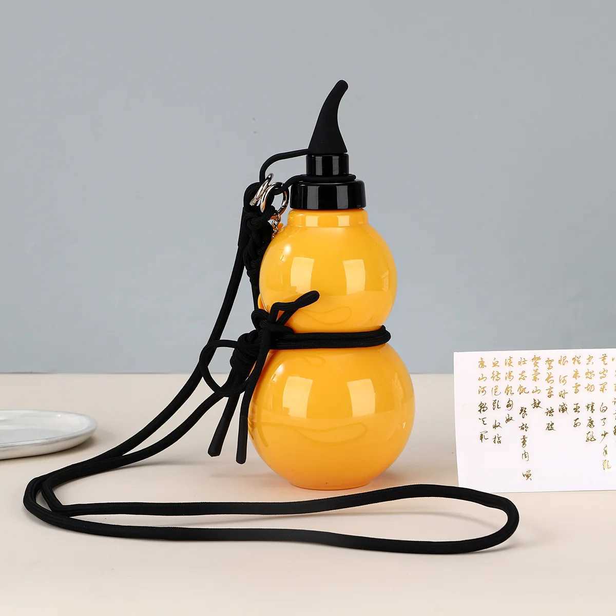 800ml Tritan plastic cup with belt single-layer new sports gout cup creative large capacity water cup Y241211