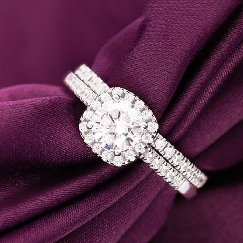 Classic Womens Wedding Ring Set Metal Silver White Zircon Engagement Party Bridal Jewelry 241210