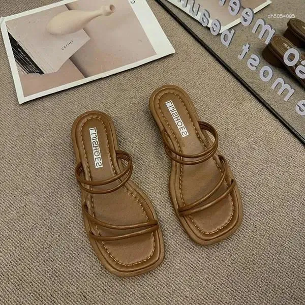 Slippers Shoes Square Heel Ladies' Low Rubber Flip ps Slipers Women Block Hawaiian Soft 2024 Summer Fabric Rome PU Slides Hoo