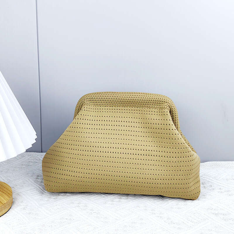 New Beach Knitted Striped Cloud Handheld Large Capacity Versatile Daily Cutout Banquet Bag Fashionable Quality Classic