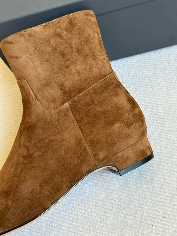 Withered British Suede Handmade Cowhide Stihing Chelsea Boots Fi Ladies Commuter Minimalist Womens Boots ShoesXJ241212