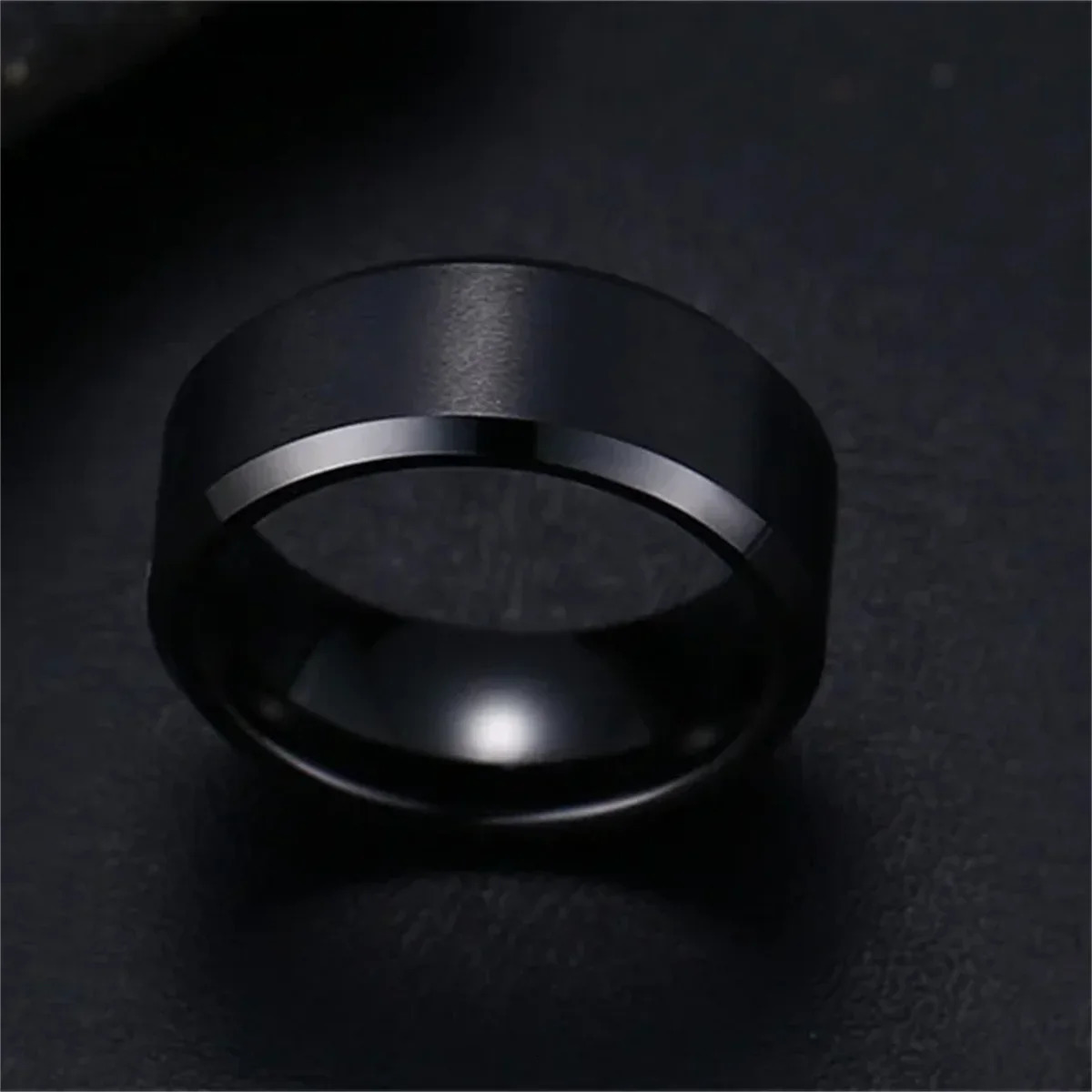 Mens Charm Jewelry Ring Womens Stainless Steel Black Wedding Engagement Band High Quality Matte 241210