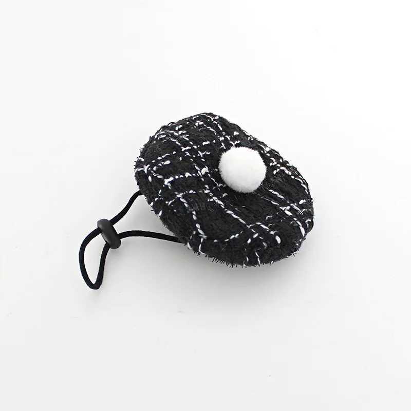 Ins tweed pet hat classic dog hat pet head wearing Maltese cat beret M241212
