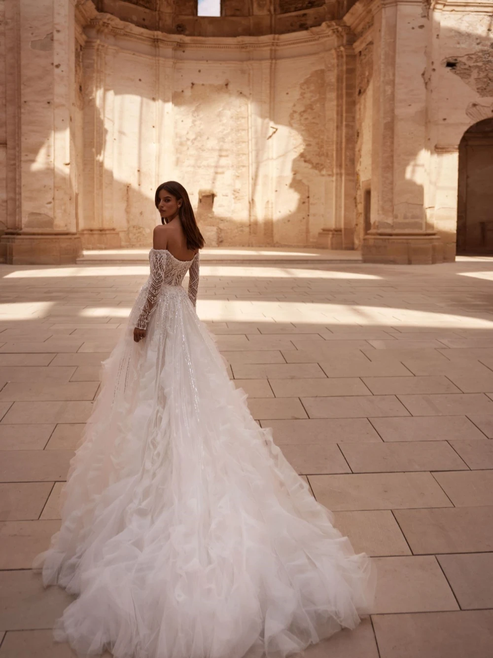 Off The Shoulder Bridal Dress Sequins Pearls Wedding Long Sleeves Ball Gown Detachable Train Vestido De Novia
