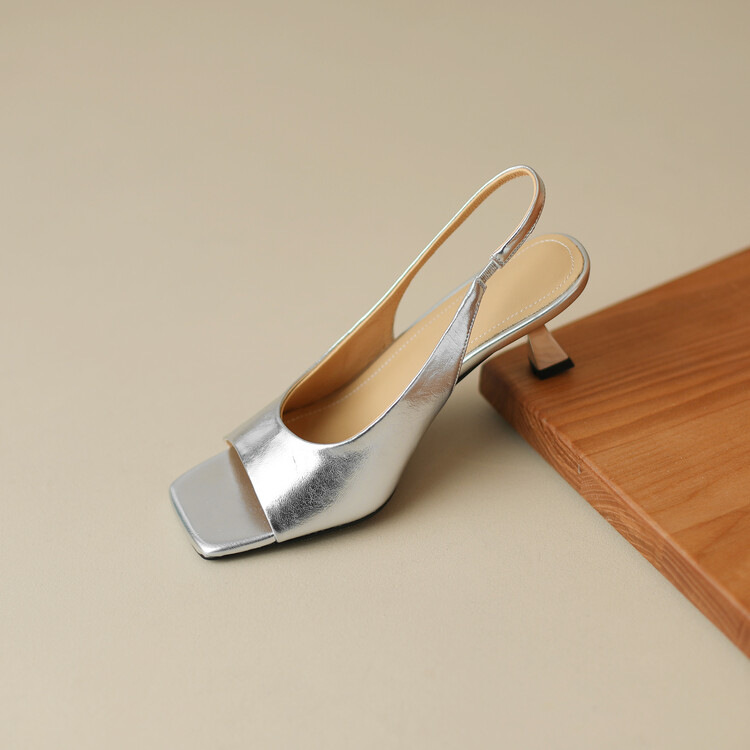 Designer gold sandals 2025 summer new women's shoes back strap Korean version simple fashion silver sandals Free Shipping For Early Spring Fashio