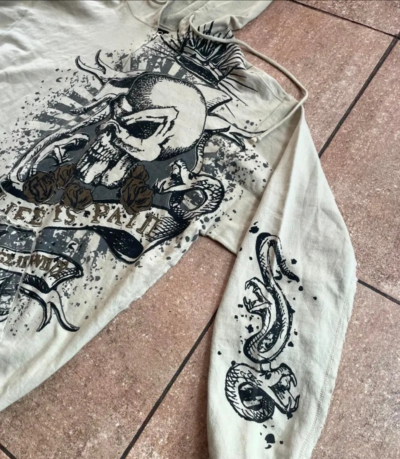 Y2K Harajuku Large Skull Pattern Printed Sweater Mens Street Retro Hip Hop Pop Casual Sports Hoodie 241211