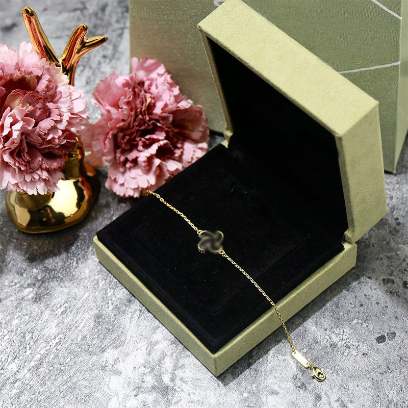 Chain Brand Clover Single Flower Mother Shell 15mm High Quality 18k Gold Designer Jewelry with Box S2563