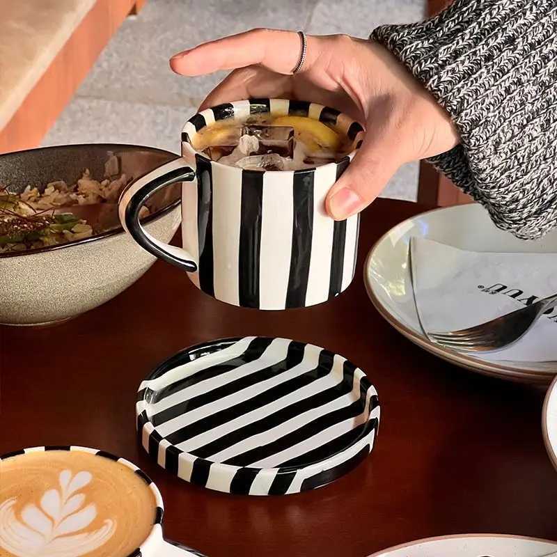 200ml ceramic coffee cup and sauce set hand-painted striped retro water cup black and white style striped afternoon tea GS Y241211