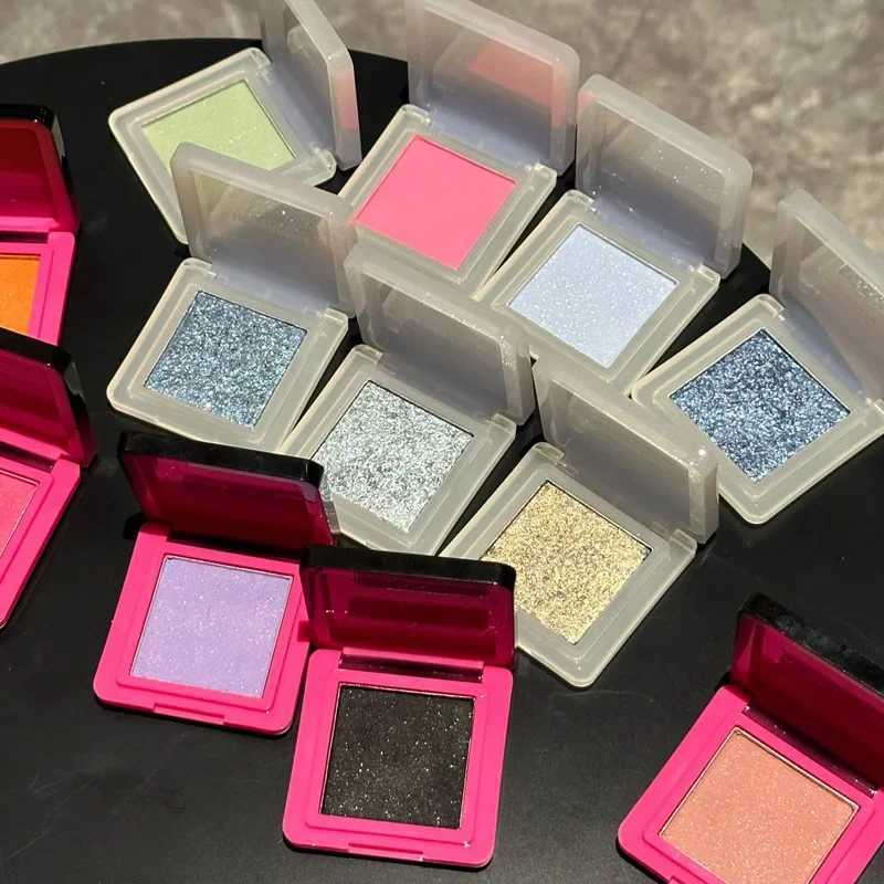 Wild Rose Black eye shadow Palette Matte Glitter Monochrome eye shadow Gothic Red Pigment Waterproof Fashion Smoke Eye MakeupW241212