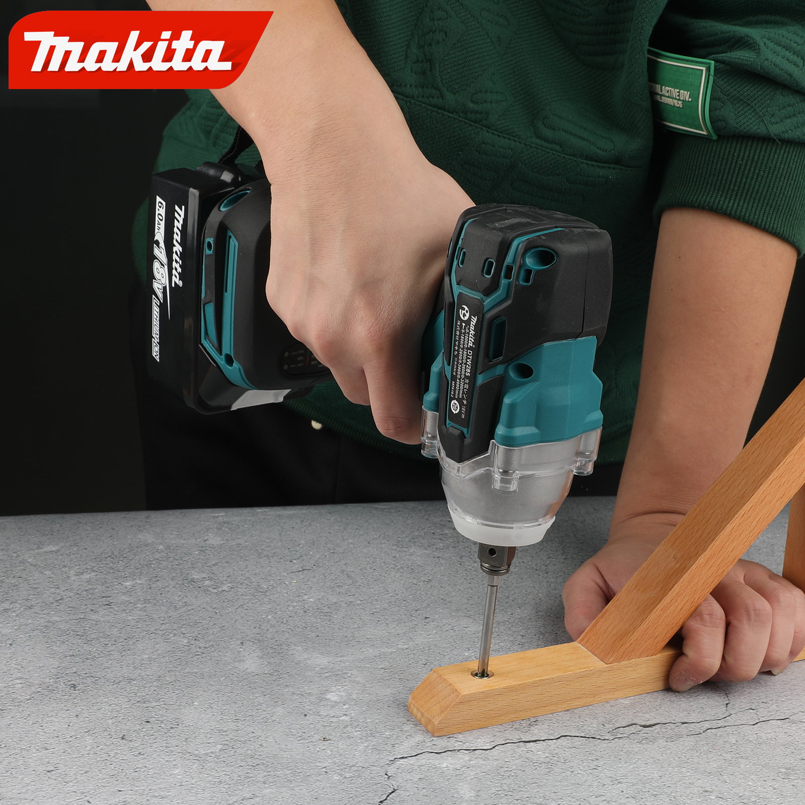 Makita DTW285 520Nm Brushless Impact Wrench - Cordless Electric Wrench for 18V Batteries