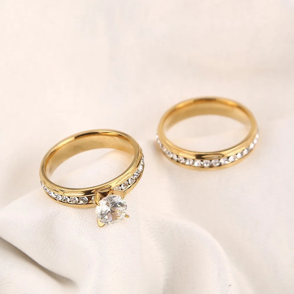 A pair of wedding rings stainless steel charm gemstones crystal engagement mens jewelry gifts 241210